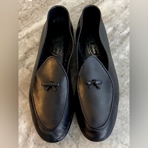 BELGIAN SHOES MR CASUAL LOAFER BLACK LEATHER SLIPPERS 7.5 M $850 BOW TIE
